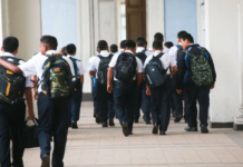 ¿Pueden los colegios impedir el ingreso a escolares que tengan el cabello teñido? Esto señala Indecopi